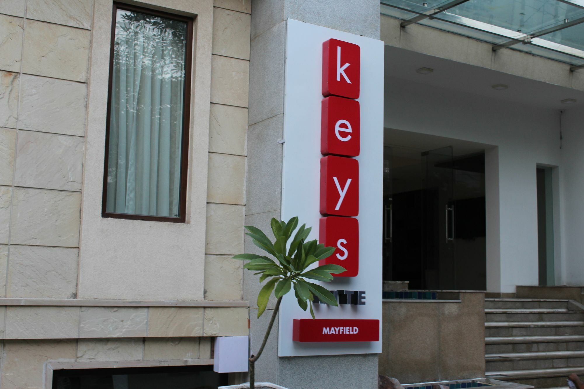 Keys Lite By Lemon Tree Hotels, Mayfield, גורגאון מראה חיצוני תמונה